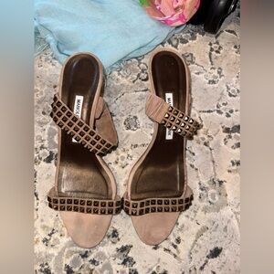 MINI SANDALS FROM MANOLO??!